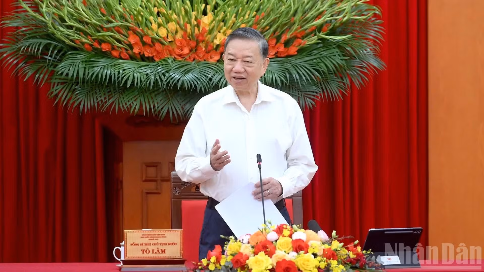 越共中央总书记、国家主席苏林主持召开同中央政策与战略部的工作会议【组图】