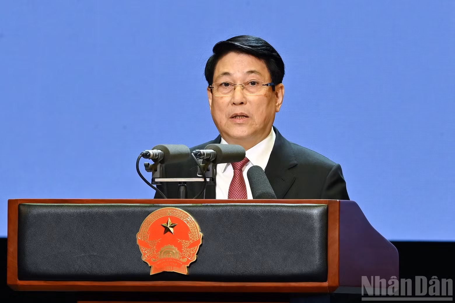 luongcuong10jp.jpg