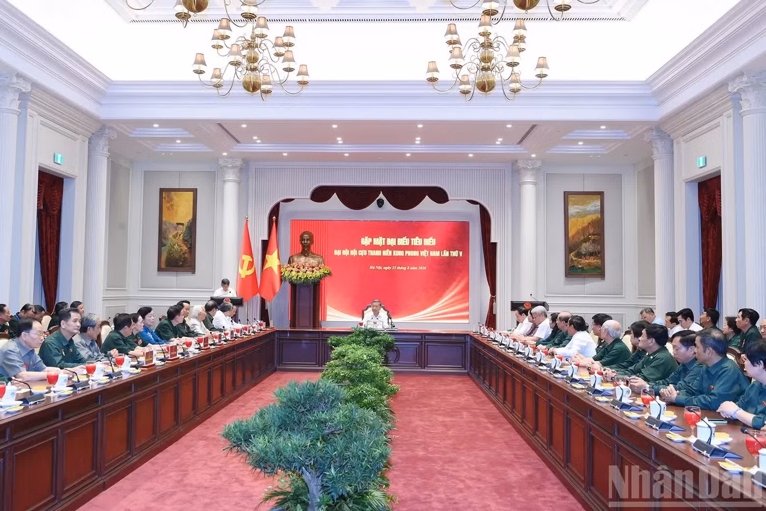 cuu-chien-binh1.jpg