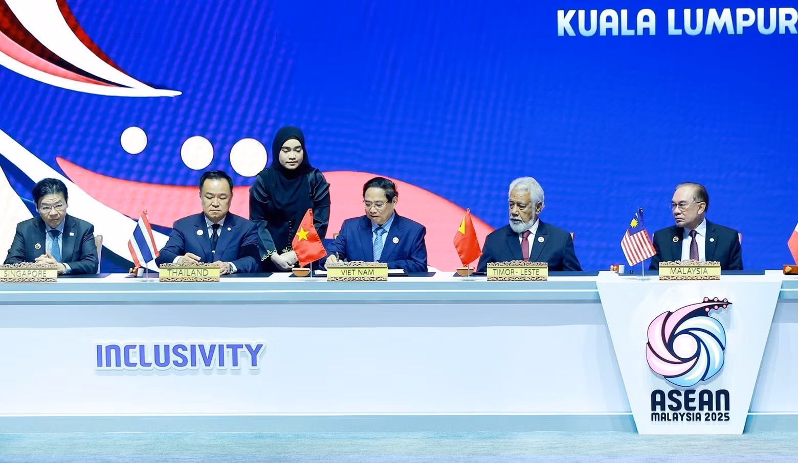 asean5.jpg