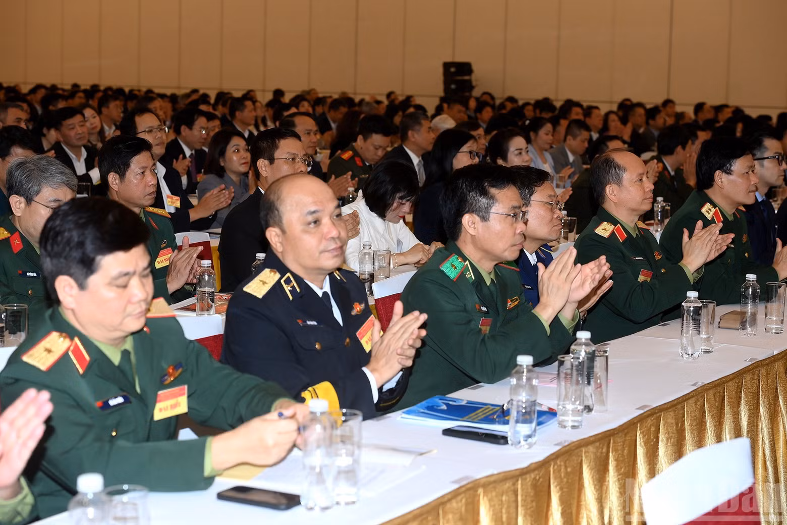 anh12.jpg