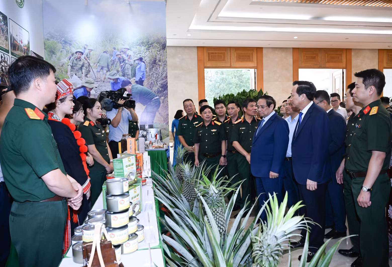 thutuong10.jpg