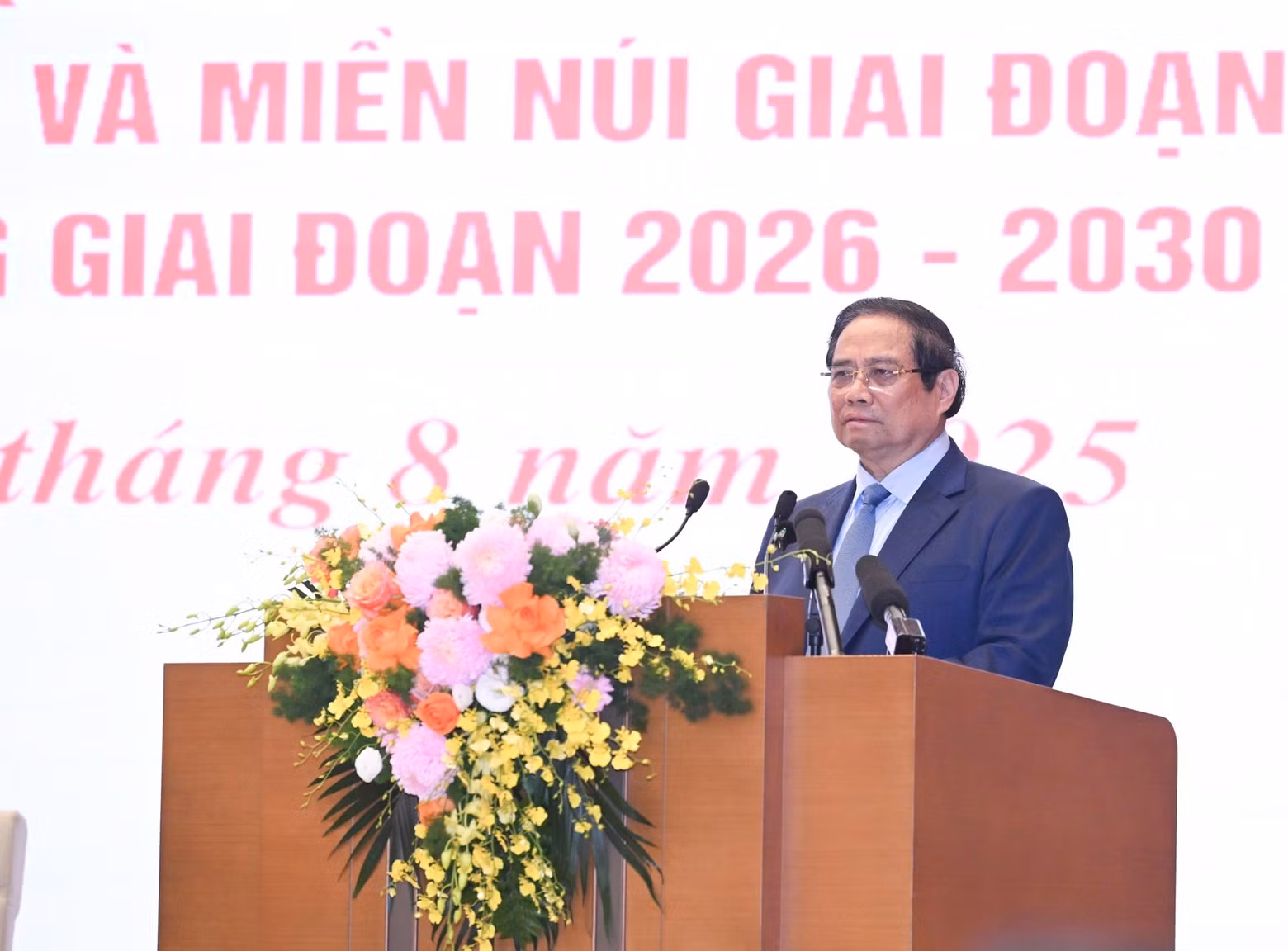 thutuong2.jpg