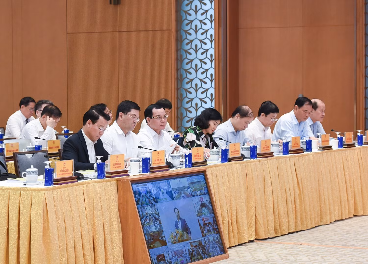 thutuong3.jpg
