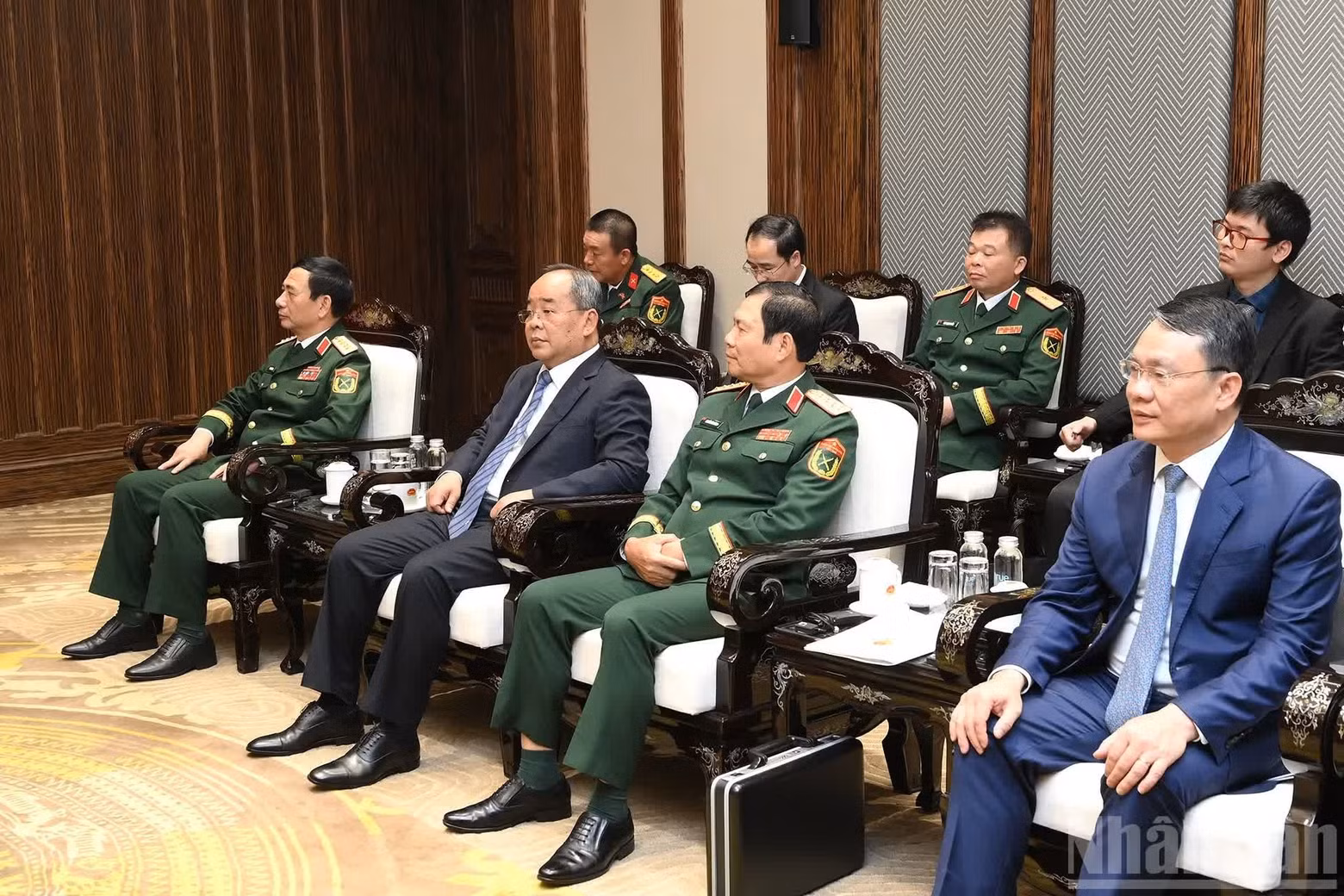 lao4.jpg
