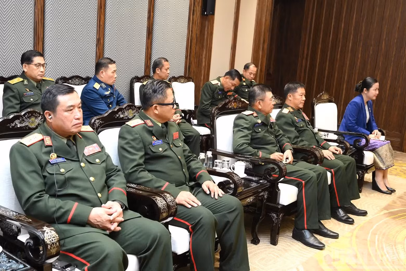 lao5.jpg