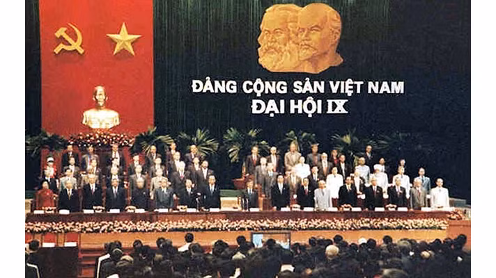 党的第九次全国代表大会于2001年4月19日至22日在首都河内召开。