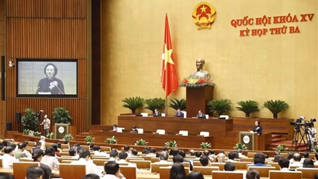 第十五届国会第三次会议场景。