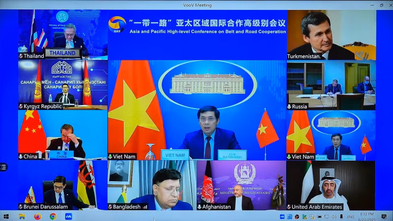 越南外长裴青山出席“一带一路”亚太区域国际合作高级别会议。