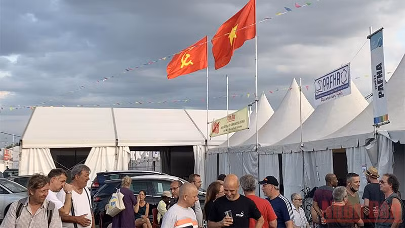 第八十六届法共《人道报》节的场景。