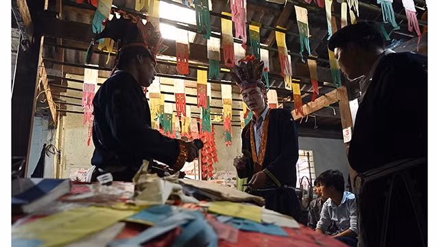 “度戒”仪式的活动之一。（维灵 摄）