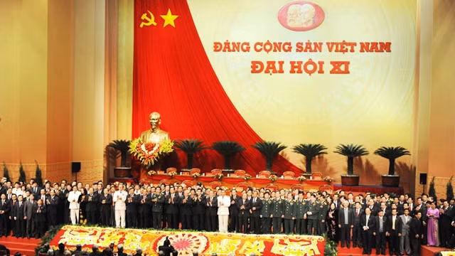 党的第十一次全国代表大会。（德英 摄）