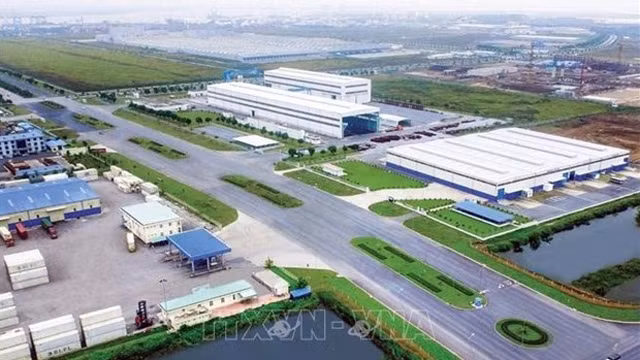 附图。