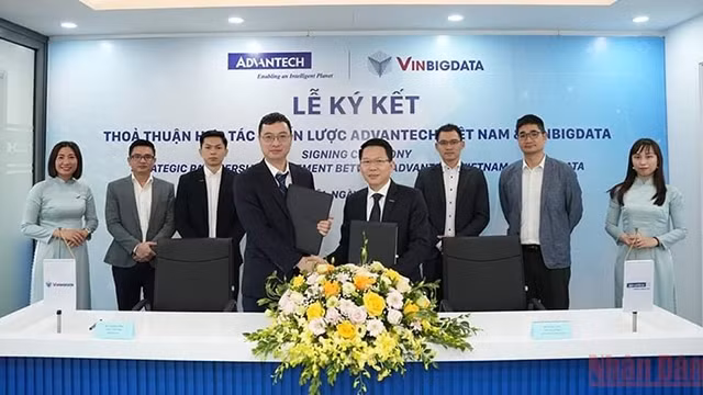 研华与VinBigData签署提供人工智能解决方案的合作协议。