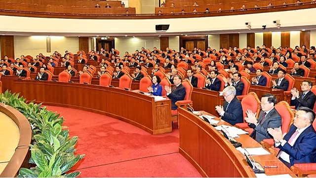 越共十三届五中全会现场。
