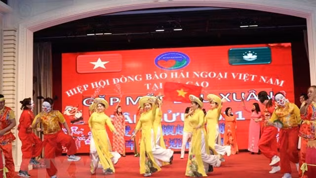 旅居中国澳门越侨协会举行2021年新春见面会。（图片来源：越通社）