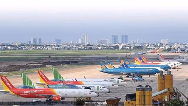 附图。