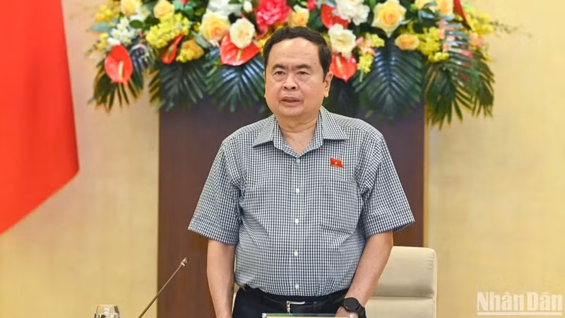 越南国会主席陈青敏。