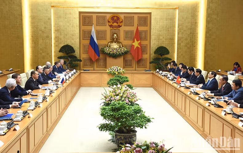 会见全景。