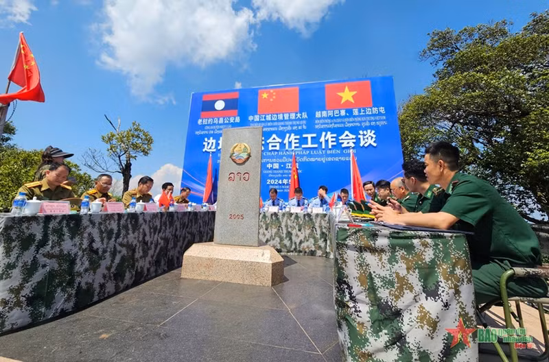 会谈场景。 会谈场景。
