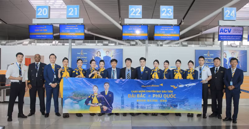 越南旅游航空中国台湾台北至富国航线成功首航 。