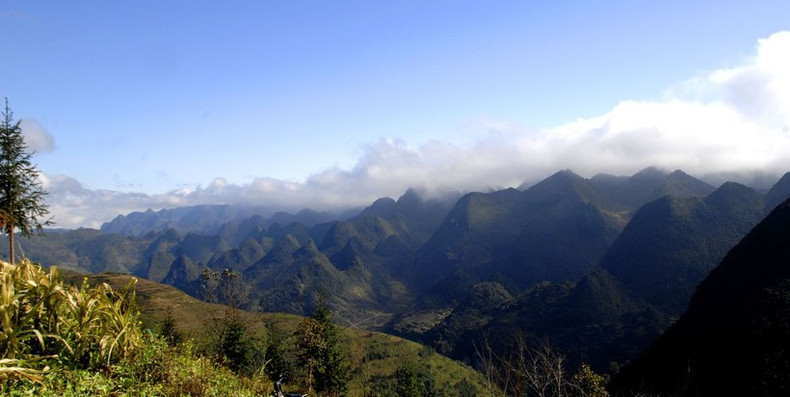 同文岩石高原。