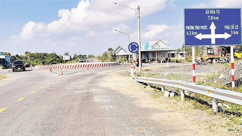 东西向经济发展轴线与庆和坊其他道路的交叉口。