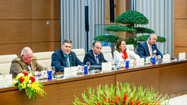 古巴代表与会。 古巴代表与会。