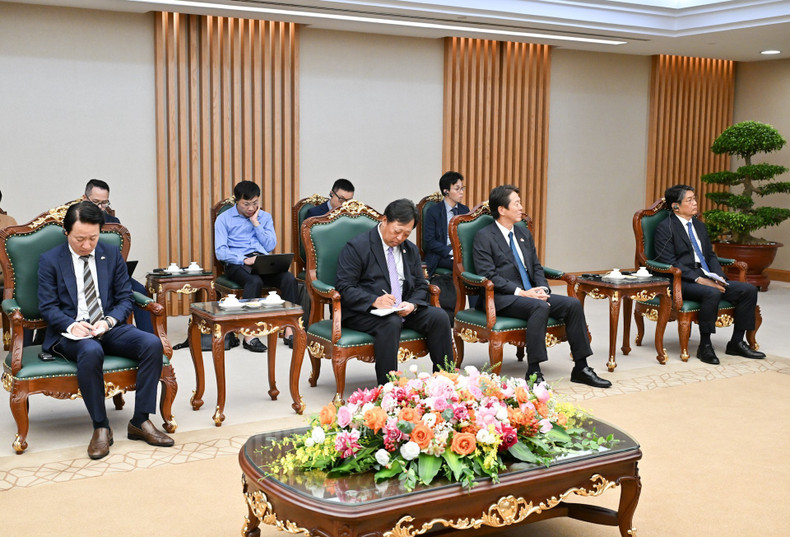 陪同住友商事株式会社亚洲及大洋洲区首席执行官出席活动的各位代表。