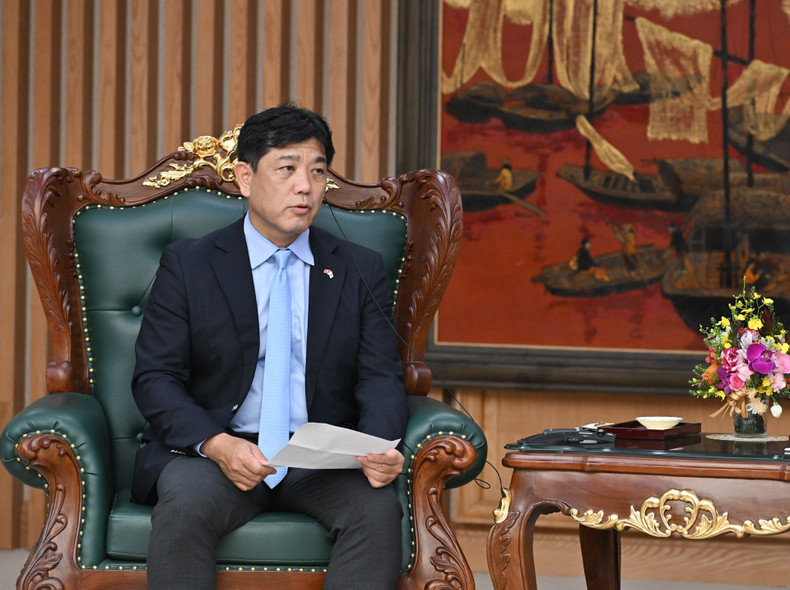 住友商事株式会社亚洲及大洋洲区首席执行官东野弘和发表讲话。