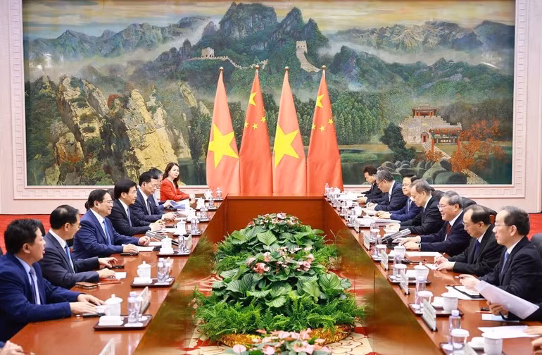 会谈场景。