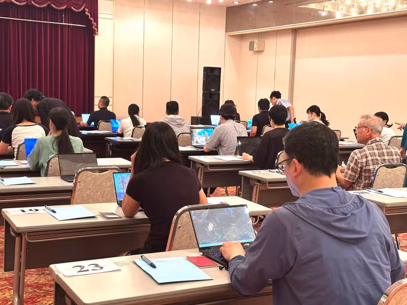 越南语能力考试首次在海外采用计算机考试形式。