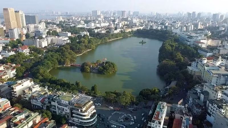 附图：河内还剑湖。