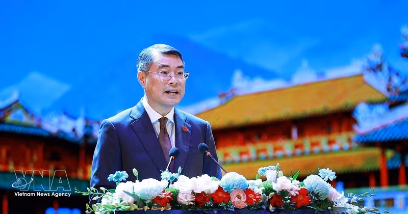 黎明兴总理在会上发表讲话。（图片来源：越通社）