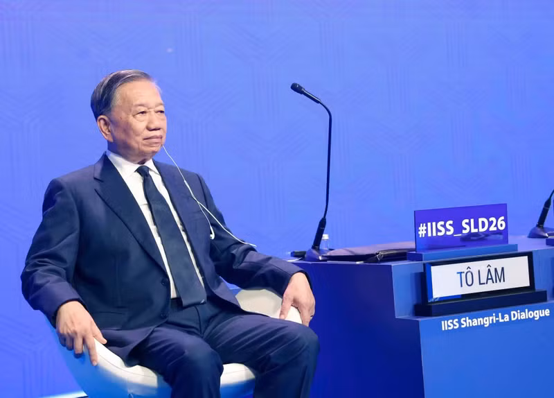 越共中央总书记、国家主席苏林在第23届香格里拉对话会上解答了与会代表的提问。