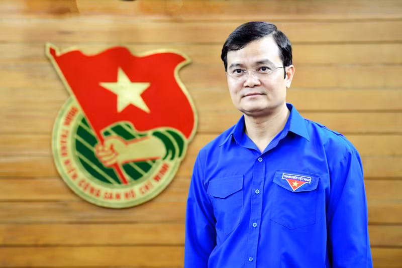 裴光辉连任胡志明共青团第十三届中央委员会第一书记，任期为2026—2031年。