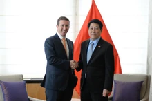 越南国家主席梁强会见美国—东盟商务理事会主席杰弗里·戴维·珀尔曼。