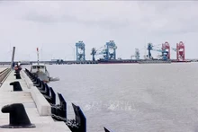 定安经济区港口。（图片来源：越通社）