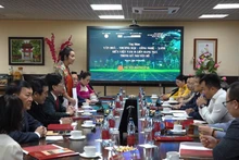 座谈会场景。（图片来源：越通社）