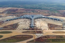 2026年，隆城国际机场将投入运营，这被视为推动同奈省强劲发展的“催化剂”。