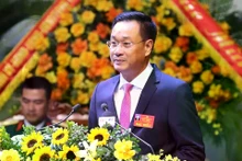 越共中央委员、岘港市委书记、市党委代表团团长黎玉光同志。（图片来源：越通社）