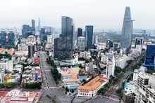 附图。