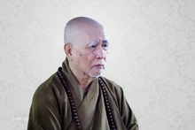 越南佛教协会证明理事会副法主释智静长老圆寂。