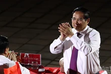 范明正总理出席 “黄金时机”节目顺化直播站。（光进 廷黄 摄）