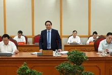 范明正总理在会议上发表结论性讲话。