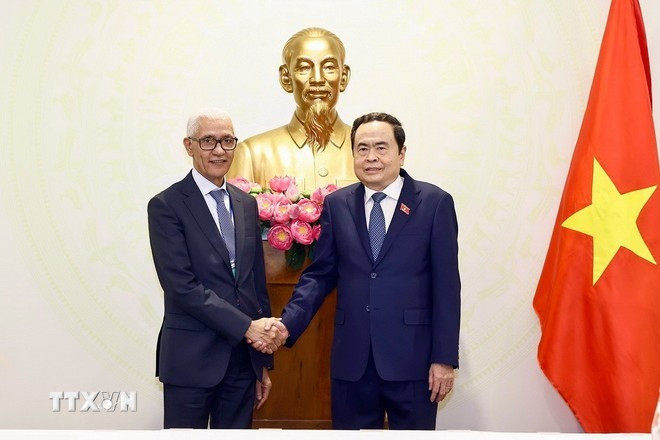 越南国会主席陈青敏会见摩洛哥众议院议长拉希德·塔勒比·埃尔·阿拉米(Rachid Talbi El Alami)。 q2.jpg