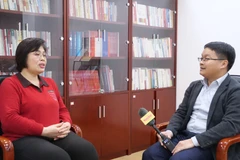 中国学者潘金娥接受本报驻华记者采访。