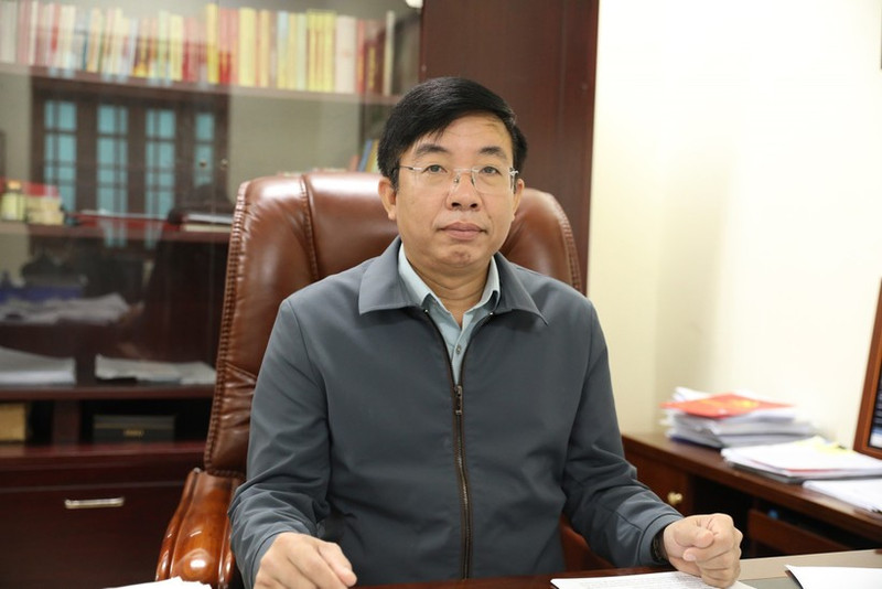 宁平省南华闾坊党委副书记、人民委员会主席阮文强。