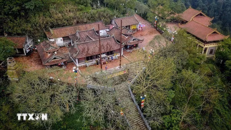 “安子—永严—昆山、劫泊”历史遗迹与风景群的花安寺。