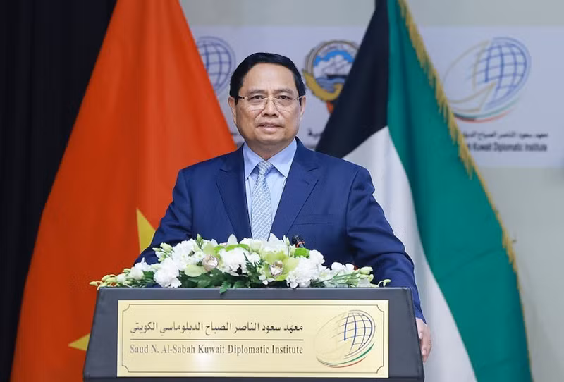 范明正总理在科威特外交学院发表施政演讲。